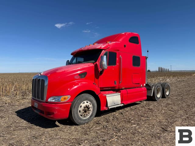 Image of Peterbilt 387 equipment image 1