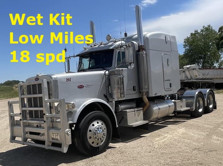 Image of Peterbilt 388 Primary image