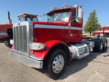 Main image Peterbilt 388