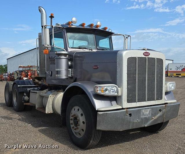 Image of Peterbilt 388 equipment image 2