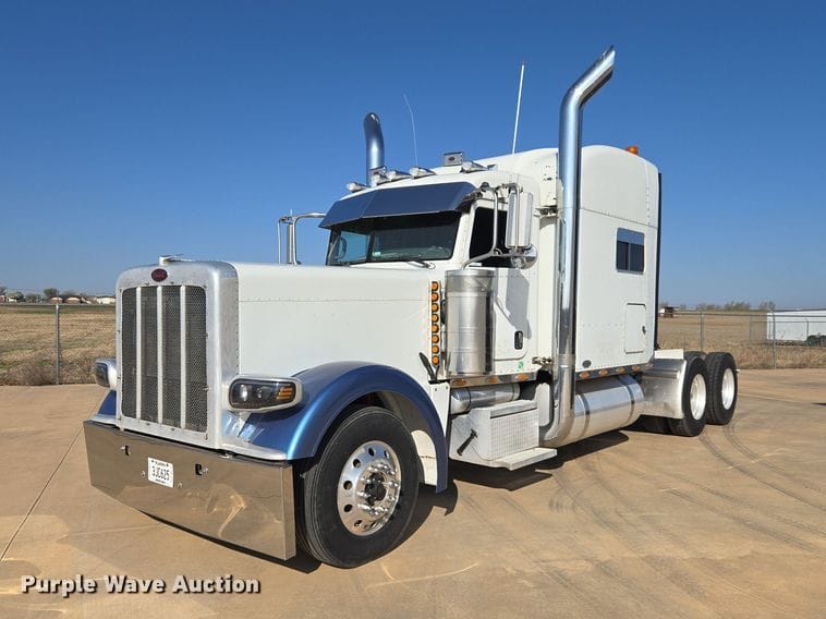 2008 Peterbilt 389 Equipment Image0