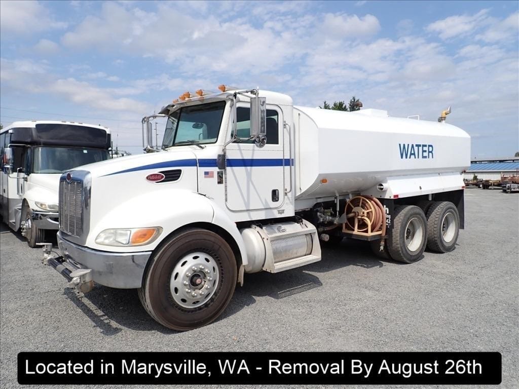 2008 Peterbilt 340 Equipment Image0