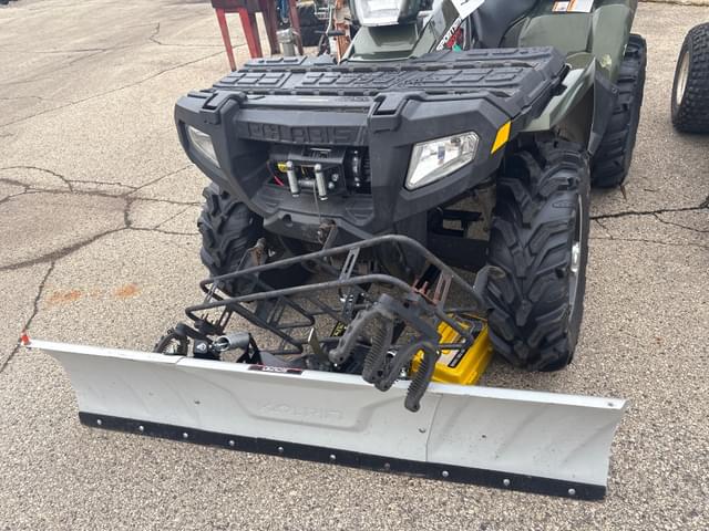 Image of Polaris Sportsman 800 equipment image 1