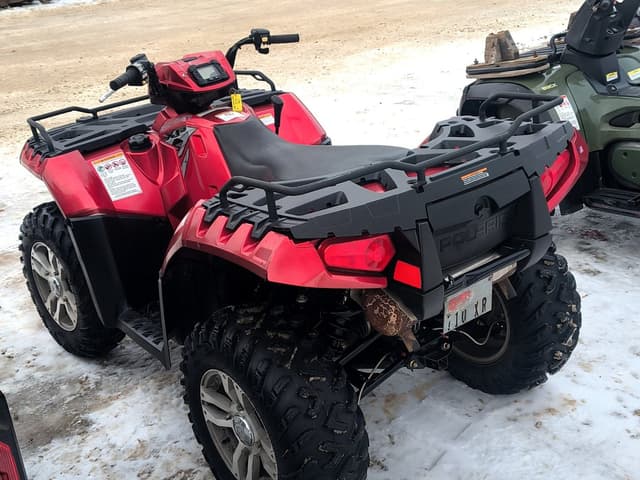 Image of Polaris Sportsman 800 equipment image 2