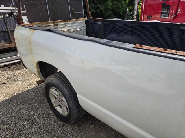 Image of Dodge Ram 1500 equipment image 4