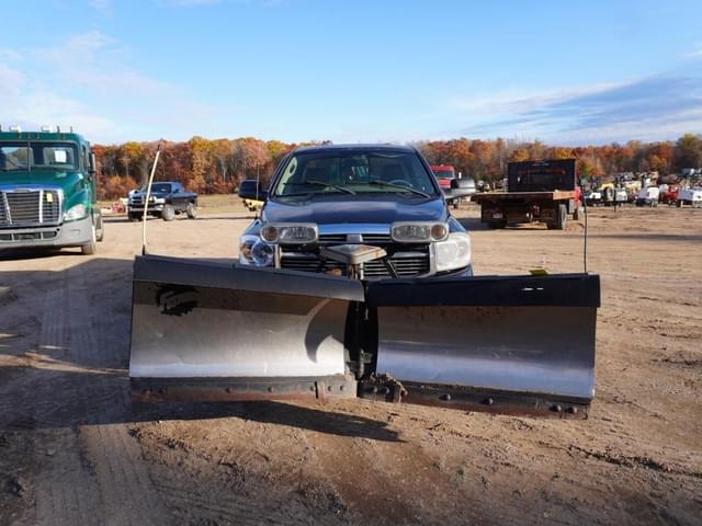 Image of Dodge Ram 2500 equipment image 4