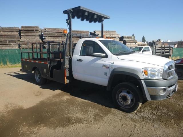 Image of Dodge Ram 5500 equipment image 1