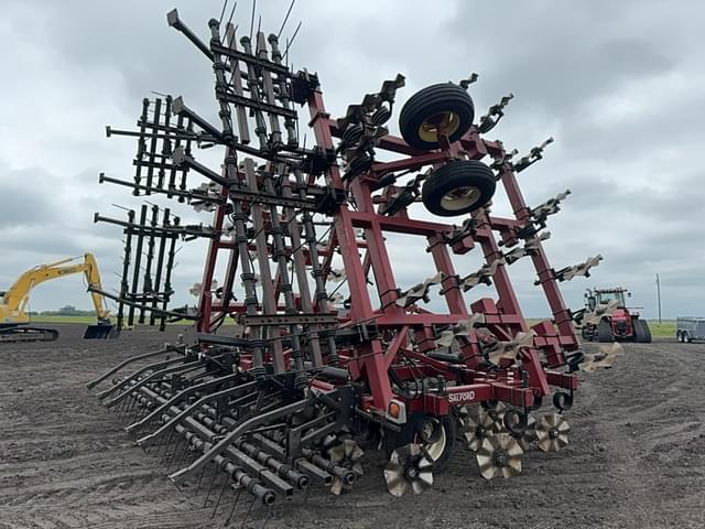 Image of Salford 570RTS equipment image 2