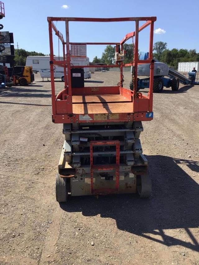 Image of Sky Jack SJ4626 equipment image 2