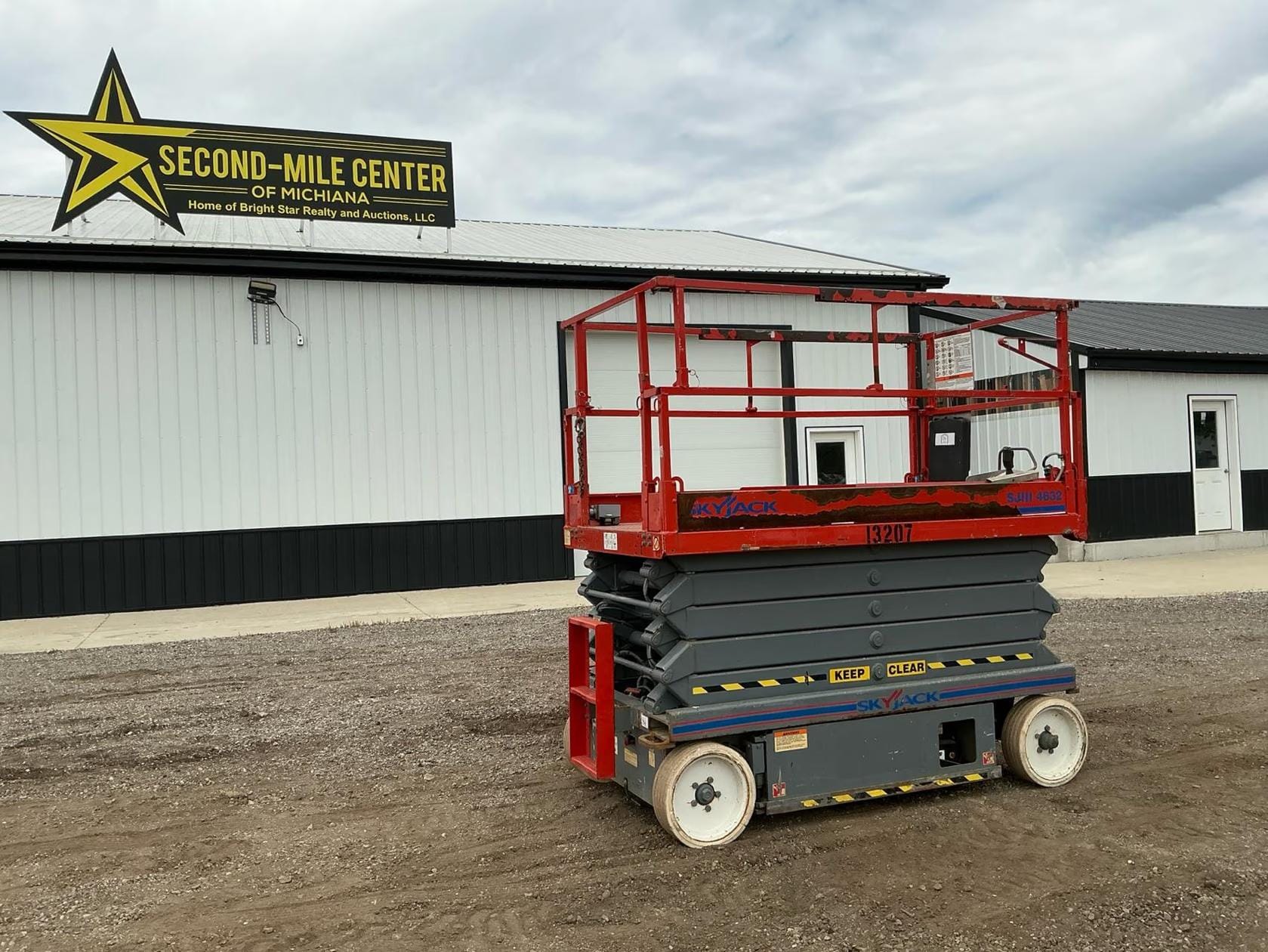 2008 Sky Jack SJIII4632 Equipment Image0