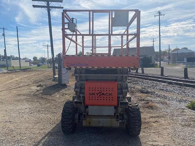 Image of Sky Jack SJ7135 equipment image 2
