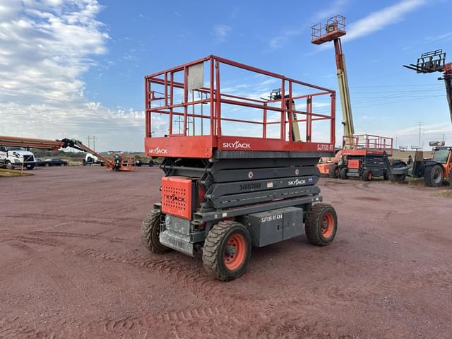 Image of Sky Jack SJ7135RT equipment image 3