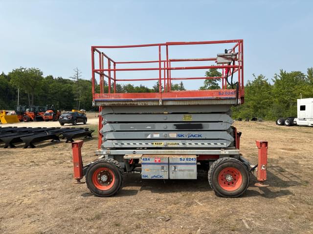 Image of Sky Jack SJ8243 equipment image 3