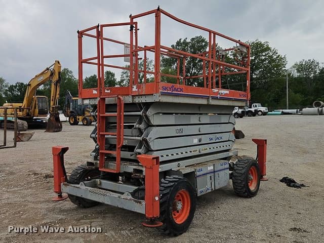 Image of Sky Jack SJ8243 equipment image 4