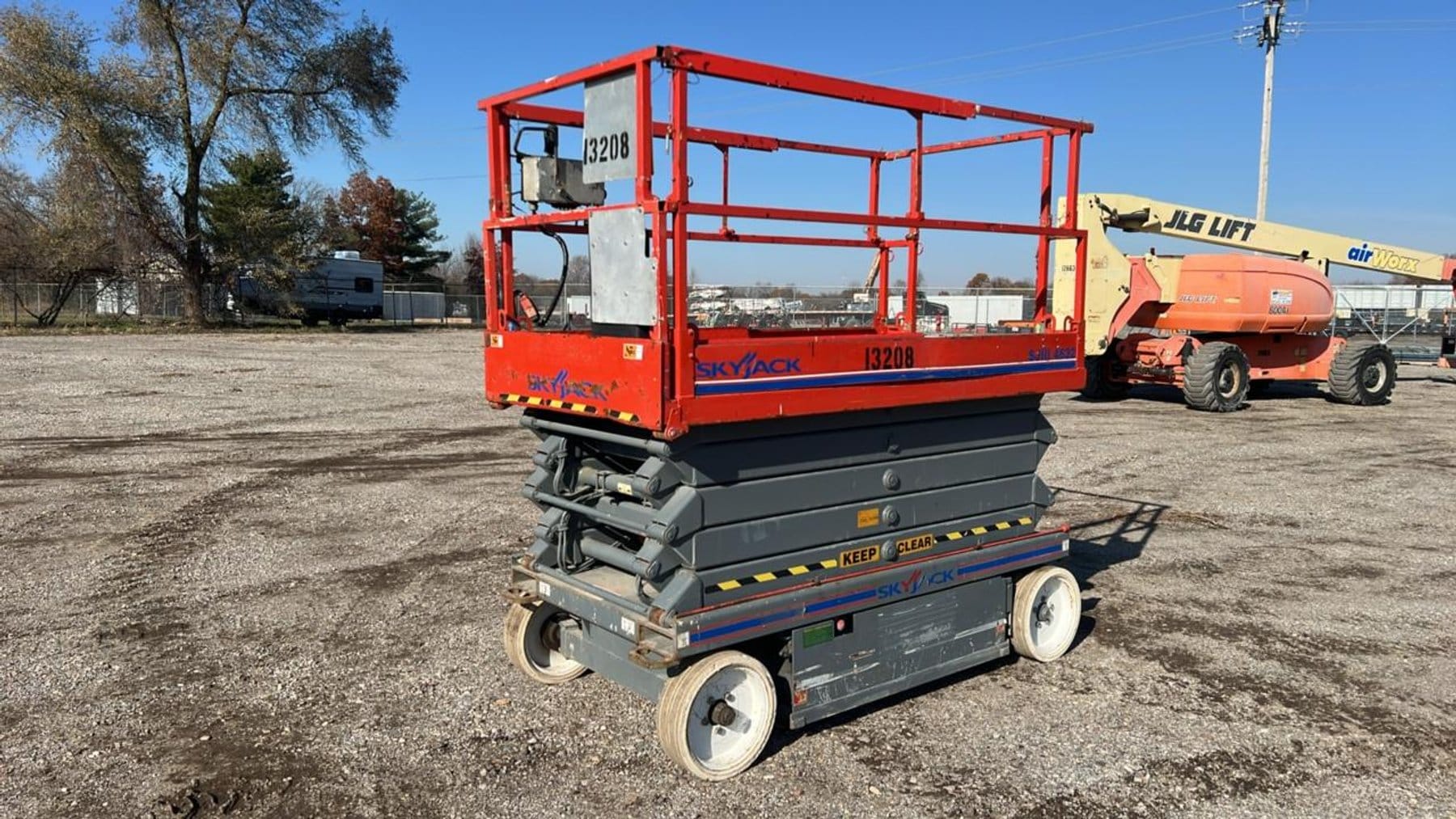 2008 Sky Jack SJ4632 Equipment Image0
