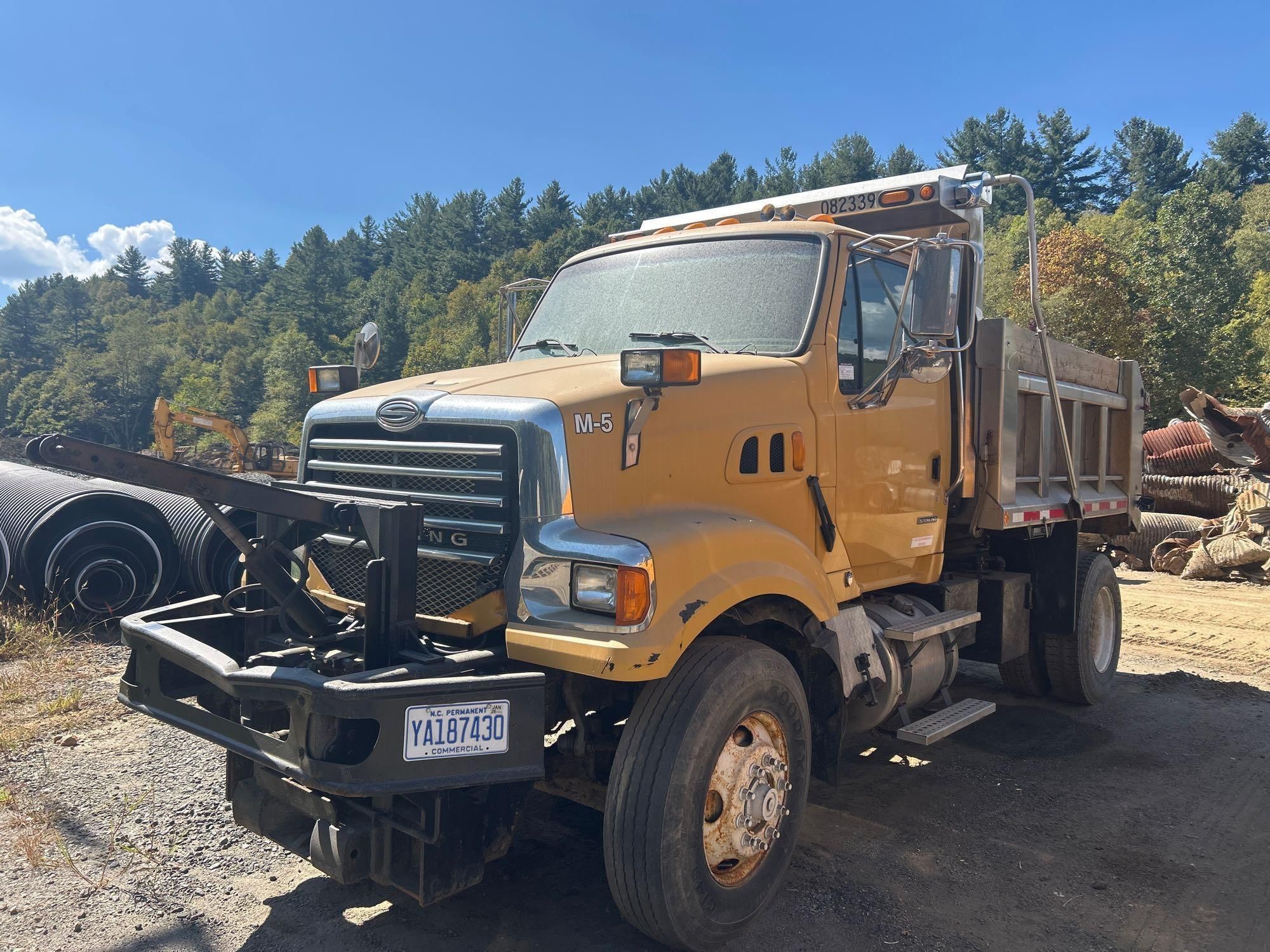 2008 Sterling L8500 Equipment Image0