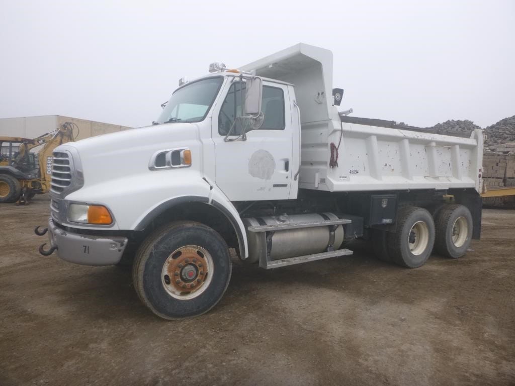 2008 Sterling LT9500 Equipment Image0