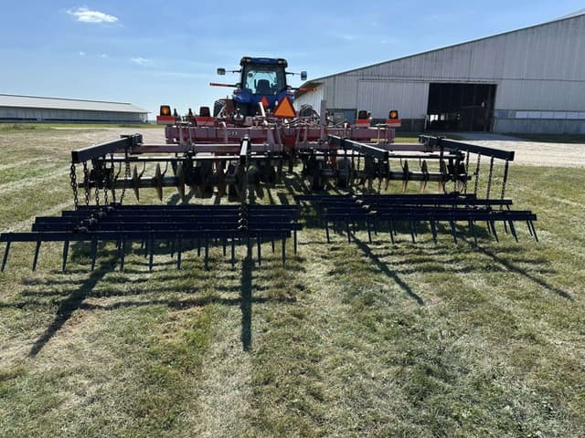 Image of Sunflower 4511 equipment image 2