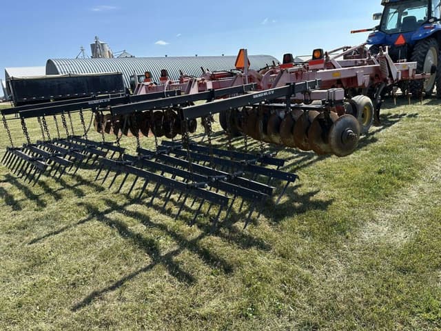 Image of Sunflower 4511 equipment image 3