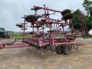 2008 Sunflower 5035-30 Image