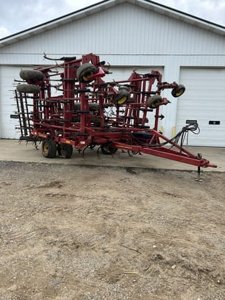 2008 Sunflower 5055 Equipment Image0