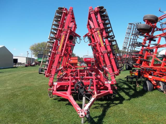 Image of Sunflower 6333-28 equipment image 1