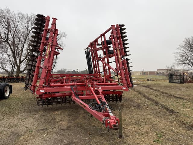 Image of Sunflower 6333-34 equipment image 1