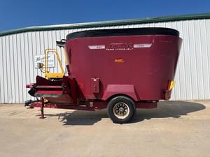 2008 Supreme 700T Image