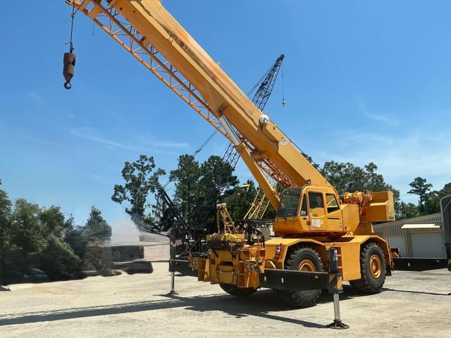 Image of Tadano GR-800XL equipment image 2