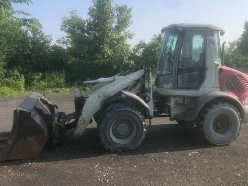 Image of Takeuchi TW80C Image 1