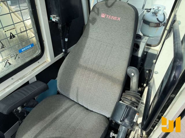 Image of Terex RT335 equipment image 2