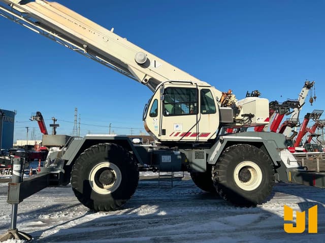 Image of Terex RT335 equipment image 2