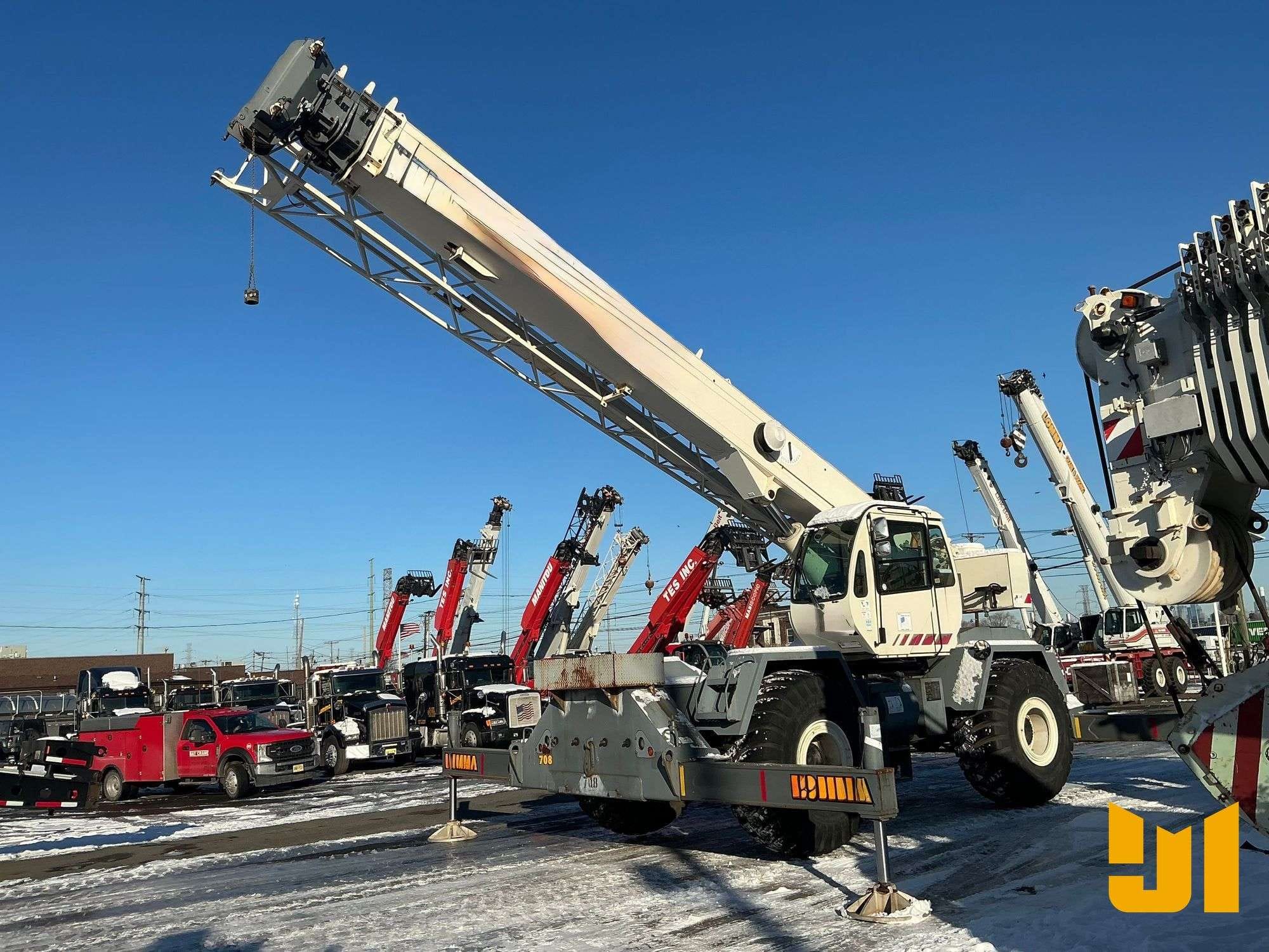 2008 Terex RT335 Equipment Image0