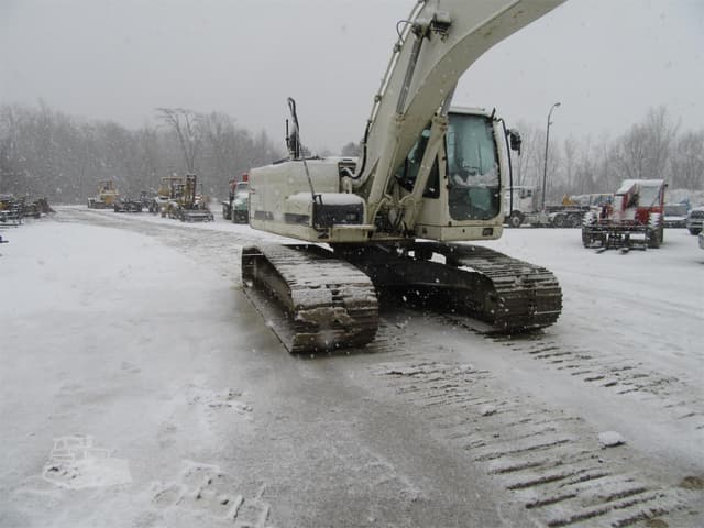 Image of Terex TXC225LC-2 equipment image 4