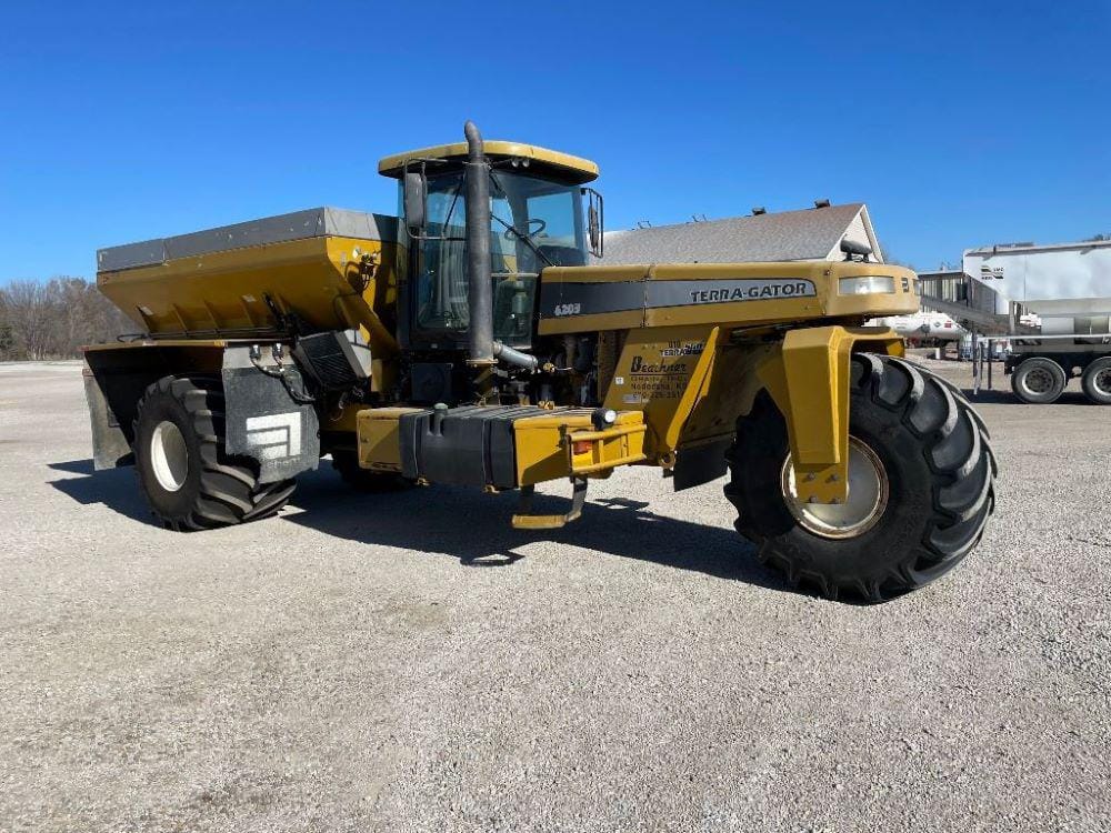 Main image Ag-Chem Terra-Gator 6203
