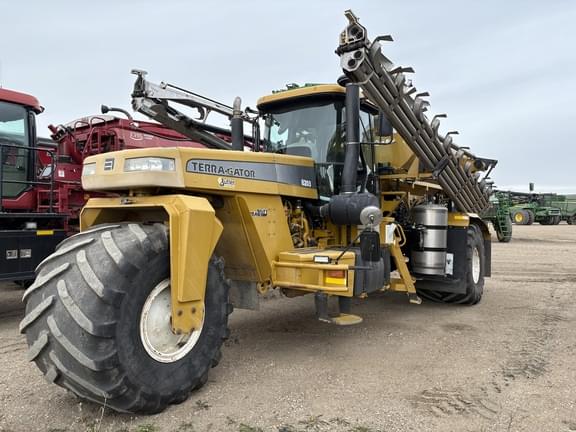 Image of Ag-Chem Terra-Gator 8203 Primary image