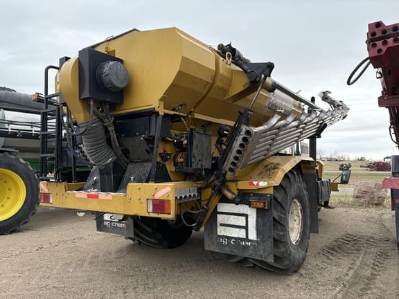 Image of Ag-Chem Terra-Gator 8203 equipment image 3
