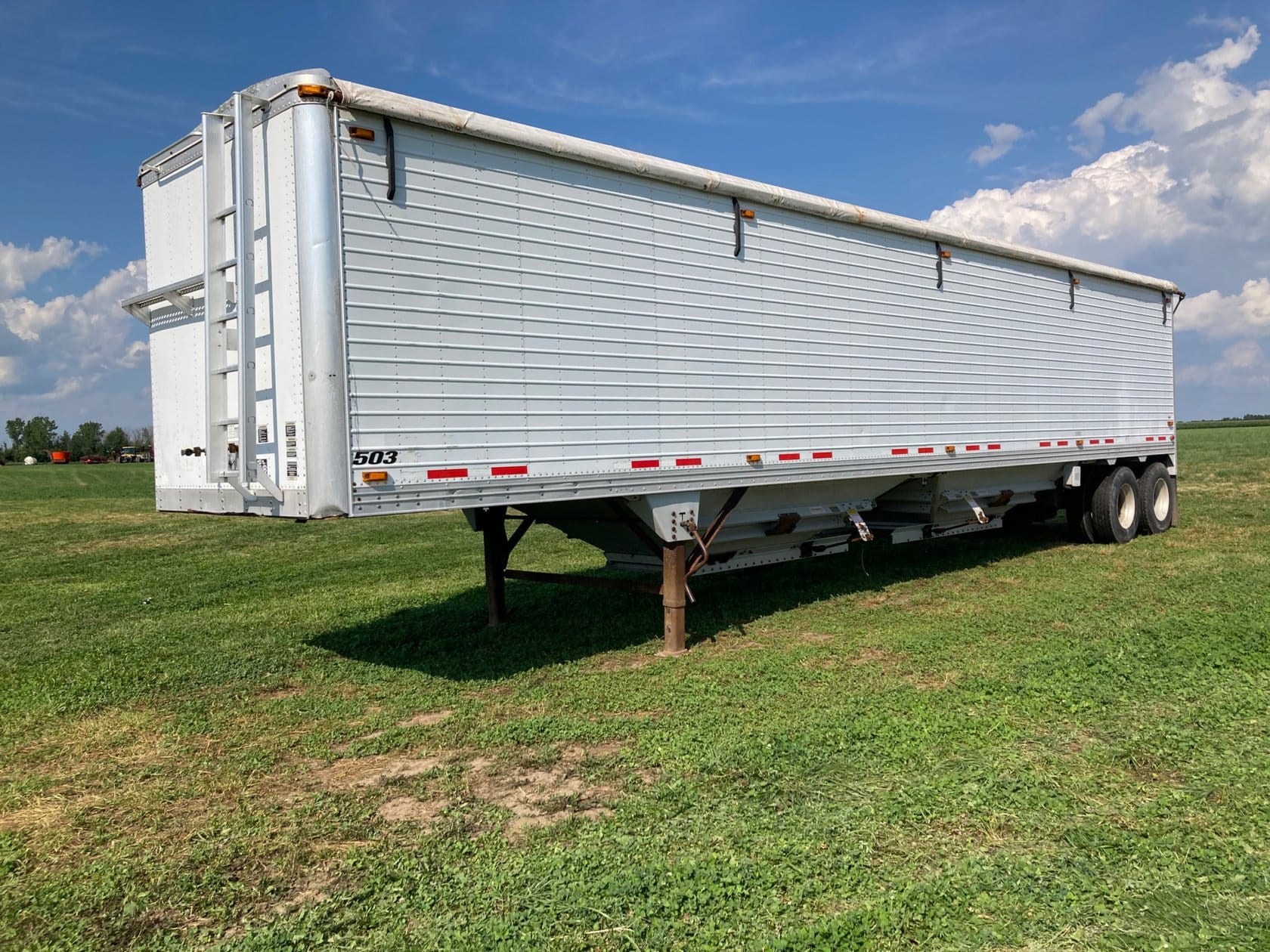 2008 Timpte Super Hopper Equipment Image0