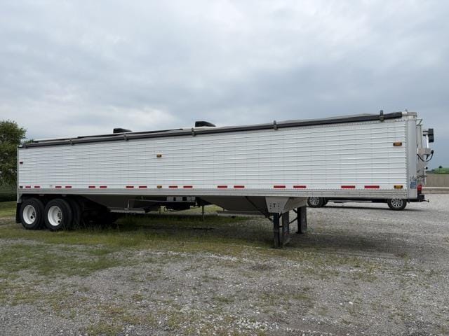 2008 Timpte Super Hopper Equipment Image0