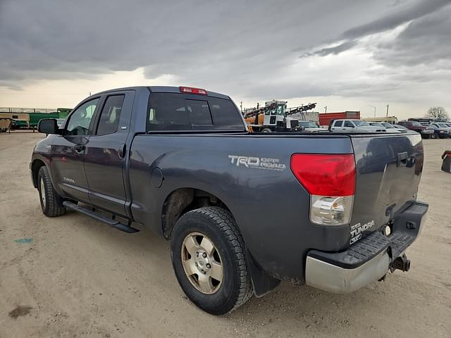 Image of Toyota Tundra equipment image 4