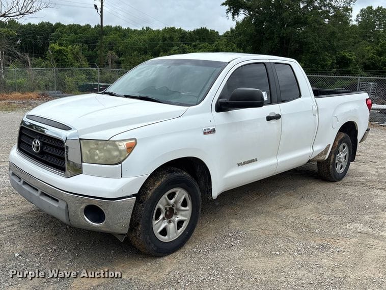 2008 Toyota Tundra Equipment Image0