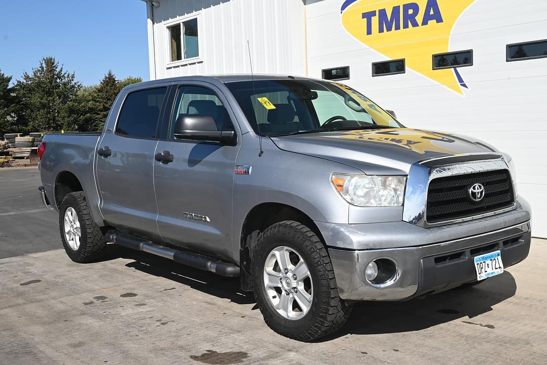 Image of Toyota Tundra Primary image