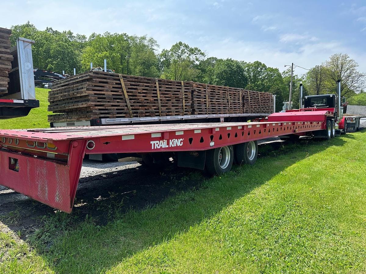 2008 Trail King TK70SA Equipment Image0