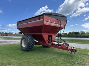 2008 Unverferth 8250 Image