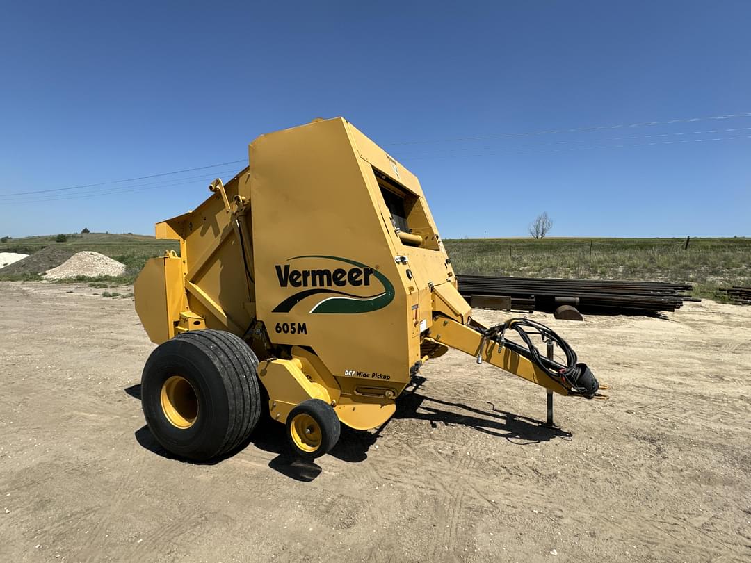 Image of Vermeer 605M Primary image