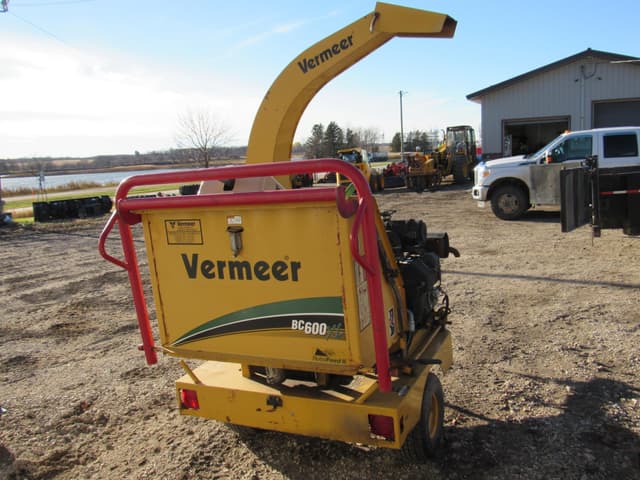 Image of Vermeer BC600XL equipment image 2