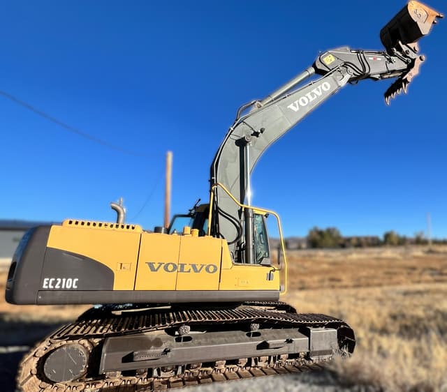 Image of Volvo EC210Cl equipment image 3