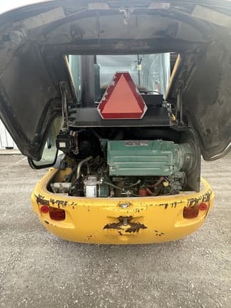 Image of Volvo L20B equipment image 3