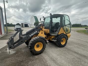 Main image Volvo L20B