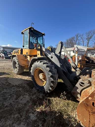 Wheel Loaders